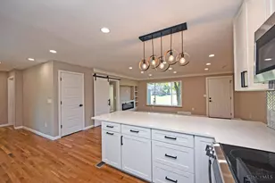 8512 Prilla Ln, Anderson Township, OH 45255 - Photo 12