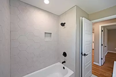 8512 Prilla Lane, Anderson Township, OH 45255 - Photo 20