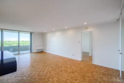 2324 Madison Road #1009, Cincinnati, OH 45208 - Photo 10