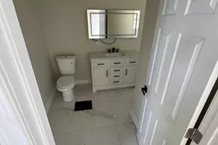 1739 Holloway Ave, Cincinnati, OH 45207 - Photo 14