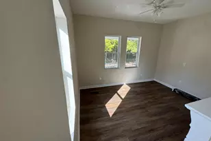 1739 Holloway Ave, Cincinnati, OH 45207 - Photo 6