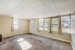 2150 Kensington Dr, Dayton, OH 45406 - Photo 4