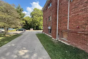 944 Seton Ave, Cincinnati, OH 45205 - Photo 6