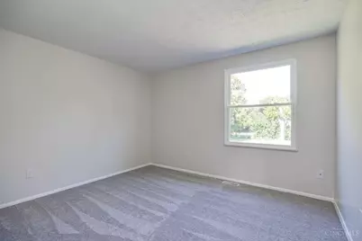 10359 Hawkhurst Drive, Colerain Township, OH 45231 - Photo 12