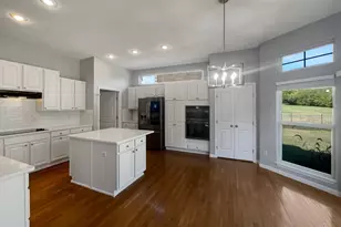 5326 Elmwood Ln, Liberty Township, OH 45044 - Photo 6