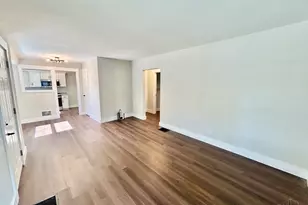 1280 Brushwood Ave, Cincinnati, OH 45224 - Photo 8