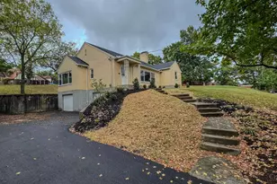 2935 Lafeuille Ave, Cincinnati, OH 45211 - Photo 2