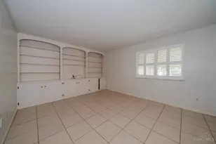 5328 Landau Dr, Kettering, OH 45429 - Photo 4