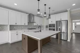 8141 Stone Dr., West Chester, OH 45241 - Photo 12