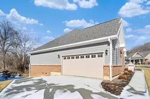 6723 Daniels Walk, Cincinnati, OH 45233 - Photo 10