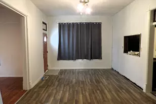 104 Linton Ave, Clarksville, OH 45113 - Photo 2