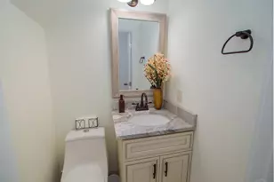 2014 Ohio Ave, Cincinnati, OH 45202 - Photo 10