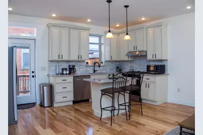 2014 Ohio Avenue, Cincinnati, OH 45202 - Photo 2