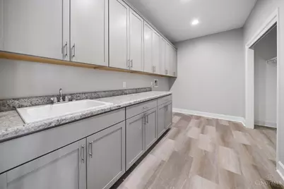 6713 Daniels Walk, Cincinnati, OH 45233 - Photo 10