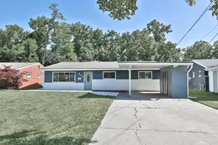 958 Hollytree Dr, Springfield Township, OH 45231 - Photo 2