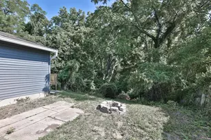 958 Hollytree Dr, Springfield Township, OH 45231 - Photo 40