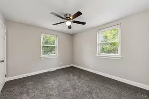 7247 Reading Rd, Cincinnati, OH 45237 - Photo 20