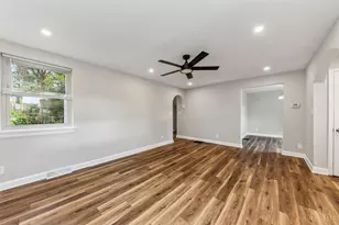 7247 Reading Rd, Cincinnati, OH 45237 - Photo 10