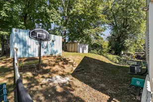 6414 Erie Ave, Cincinnati, OH 45227 - Photo 4