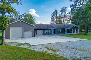 831 Tom Brown Rd, West Union, OH 45693 - Photo 1