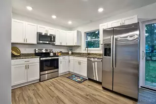 1309 Regent Ave, Cincinnati, OH 45237 - Photo 12