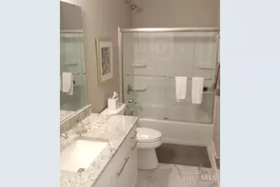 658 Hawthorne Avenue, Cincinnati, OH 45205 - Photo 12