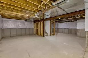 6000 Capri Dr, Cincinnati, OH 45224 - Photo 22