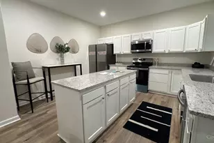 6000 Capri Dr, Cincinnati, OH 45224 - Photo 8