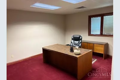 1081 N University Blvd #B, Middletown, OH 45042 - Photo 20