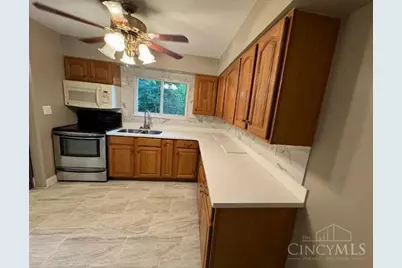 786 Sutton Road, Anderson Township, OH 45230 - Photo 18