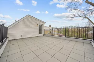 1906 Pogue Ave, Cincinnati, OH 45208 - Photo 2