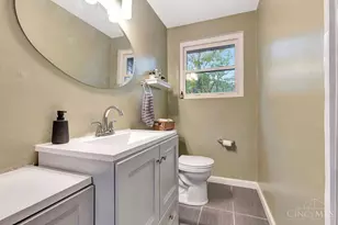 2623 8 Mile Rd, Anderson Township, OH 45244 - Photo 12