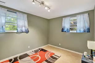 2623 8 Mile Rd, Anderson Township, OH 45244 - Photo 16