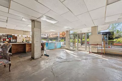 518 W Plane Street, Bethel, OH 45106 - Photo 26