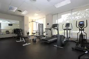 2324 Madison Rd, Cincinnati, OH 45208 - Photo 22