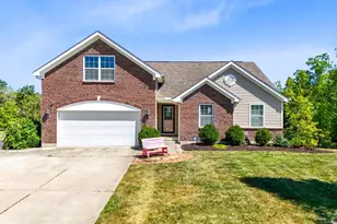 404 Brookhurst Dr, Monroe, OH 45050 - Photo 2