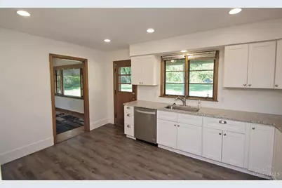 5791 Greenlawn Road, Fairfield Township, OH 45011 - Photo 14