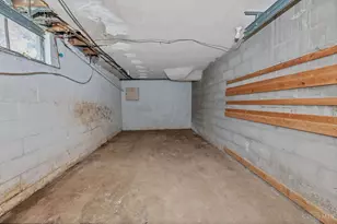 5156 Valley Ridge Rd, Green Township, OH 45247 - Photo 28