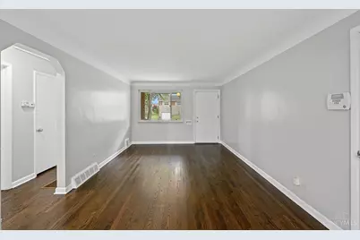 1723 Tuxworth Avenue, Cincinnati, OH 45238 - Photo 8