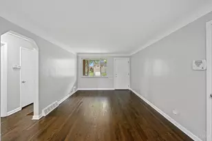 1723 Tuxworth Ave, Cincinnati, OH 45238 - Photo 8