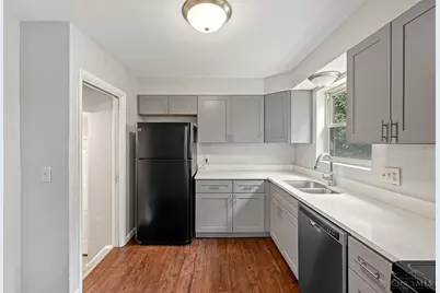 1723 Tuxworth Avenue, Cincinnati, OH 45238 - Photo 10