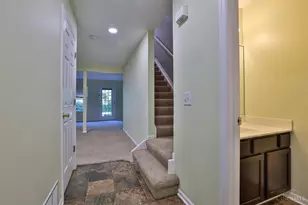 7576 Lake Pointe, Hamilton Township, OH 45039 - Photo 6