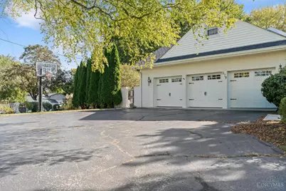 379 Virginia Circle, Wilmington, OH 45177 - Photo 6