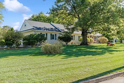 379 Virginia Circle, Wilmington, OH 45177 - Photo 2