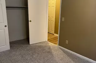 3853 Delmar Ave, Cheviot, OH 45211 - Photo 6