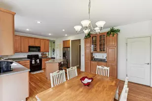 3889 Bear Ln, Miami Township, OH 45002 - Photo 8