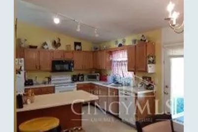 6805 Pea Ridge Road, Liberty Twp, OH 45133 - Photo 10