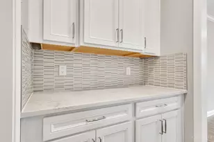 713 Newton Dr, Beavercreek, OH 45434 - Photo 10