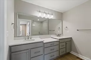 7440 Wetherington Ln, West Chester, OH 45069 - Photo 16