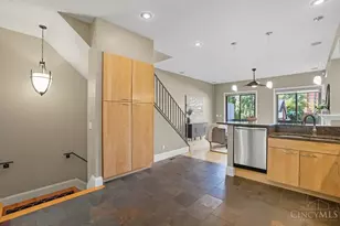 2731 Cleinview Ave, Cincinnati, OH 45206 - Photo 20